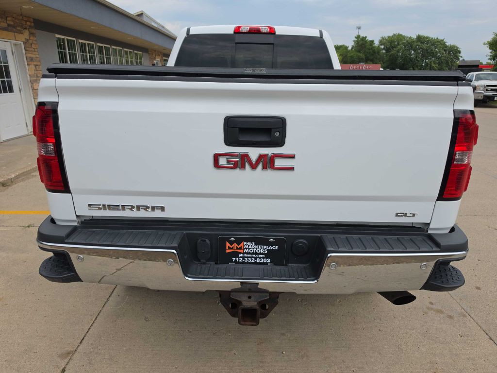 2016 GMC Sierra 2500 Image 2