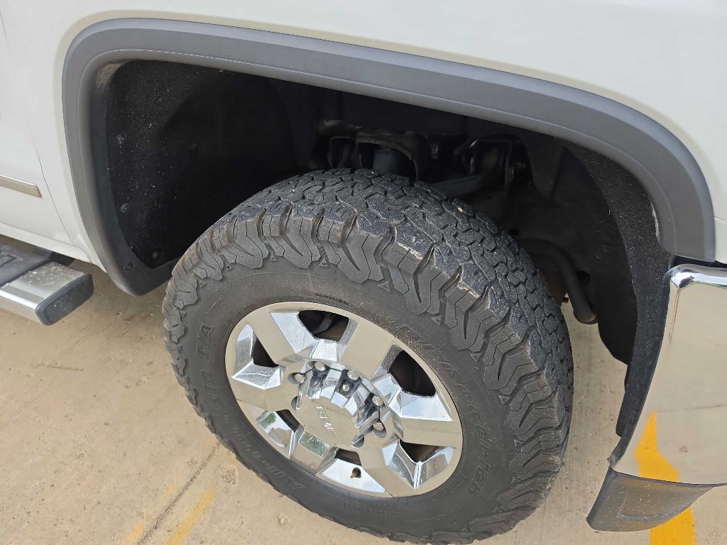2016 GMC Sierra 2500 Image 8