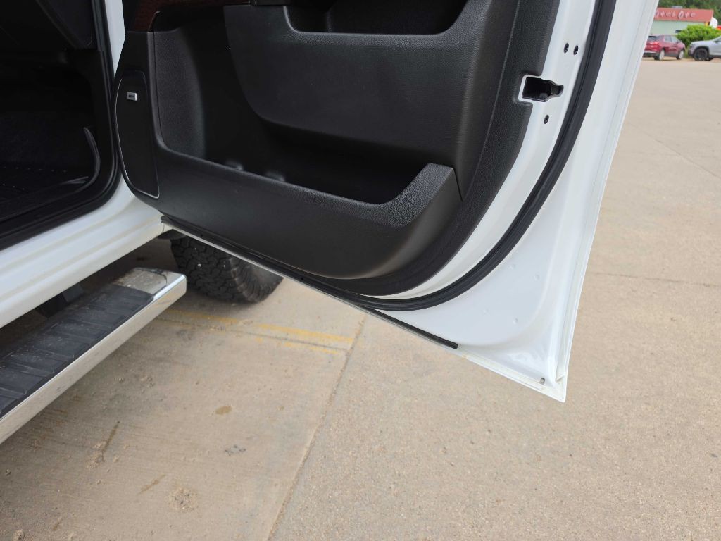 2016 GMC Sierra 2500 Image 18