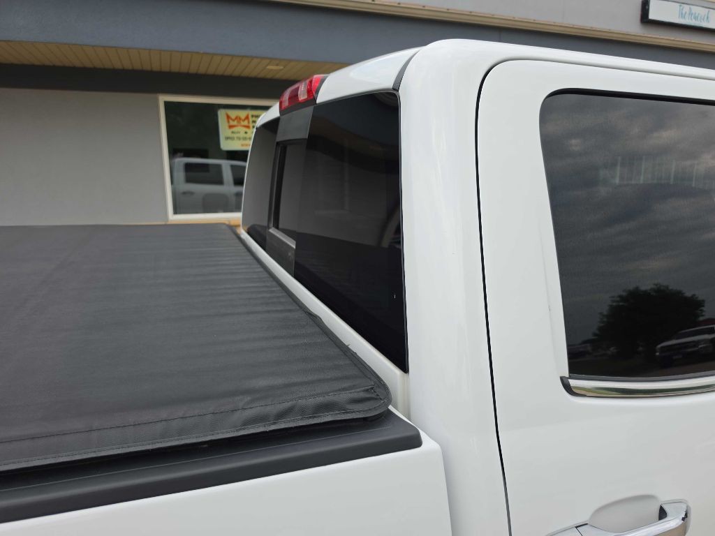 2016 GMC Sierra 2500 Image 32