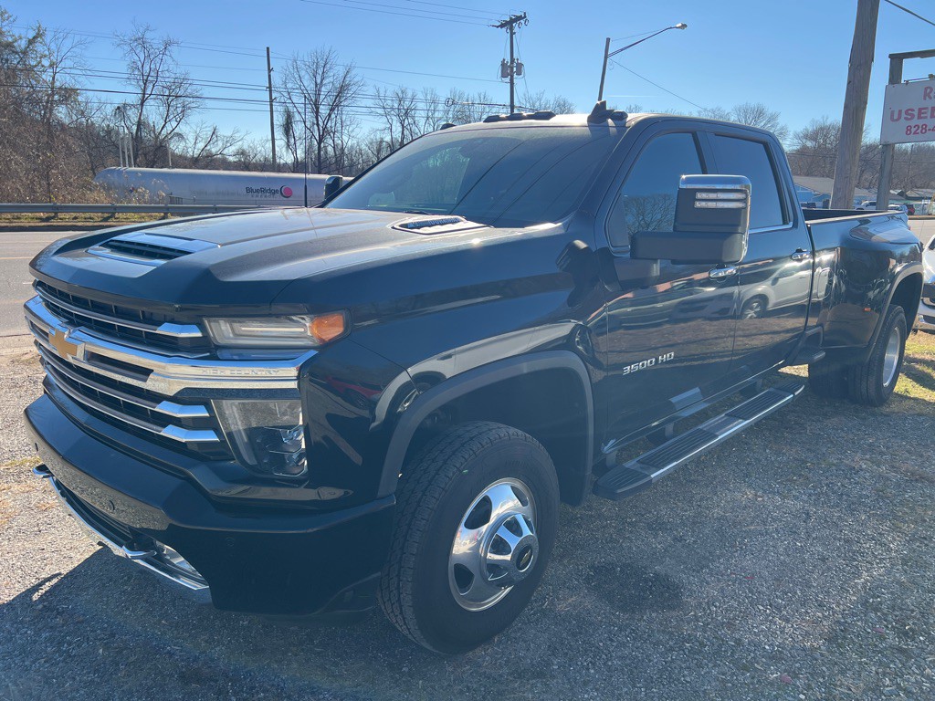 2020 Chevrolet Silverado 1500 Image 1