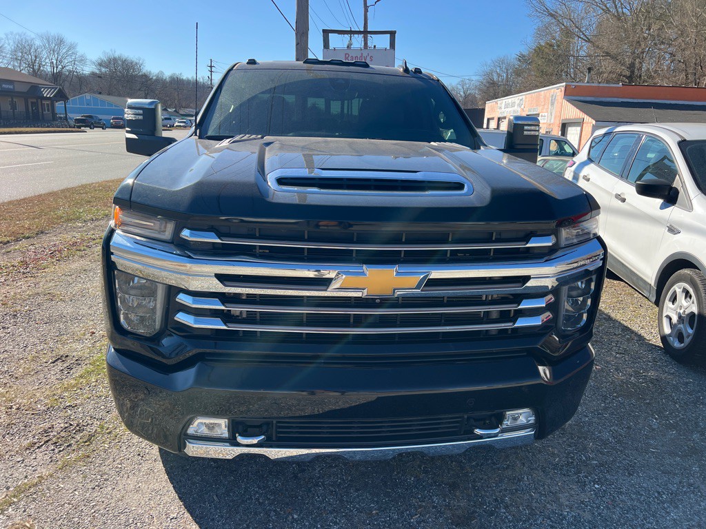 2020 Chevrolet Silverado 1500 Image 2