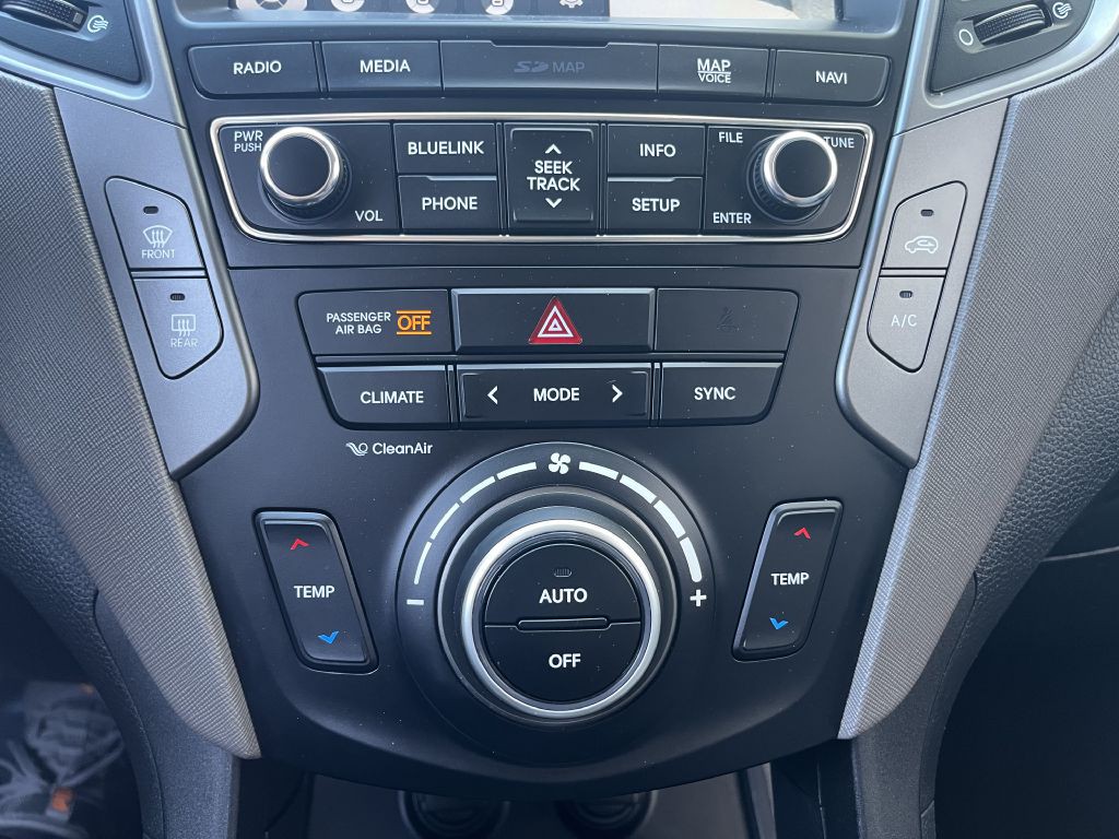 2018 Hyundai Santa Fe Image 34