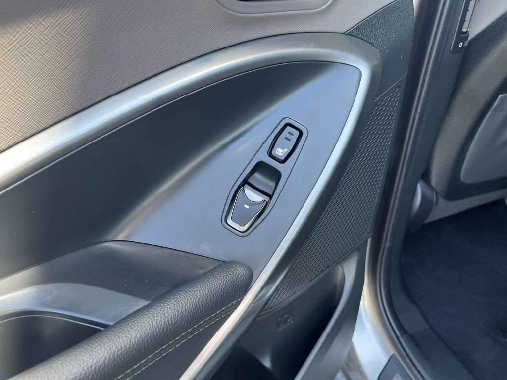 2018 Hyundai Santa Fe Image 37