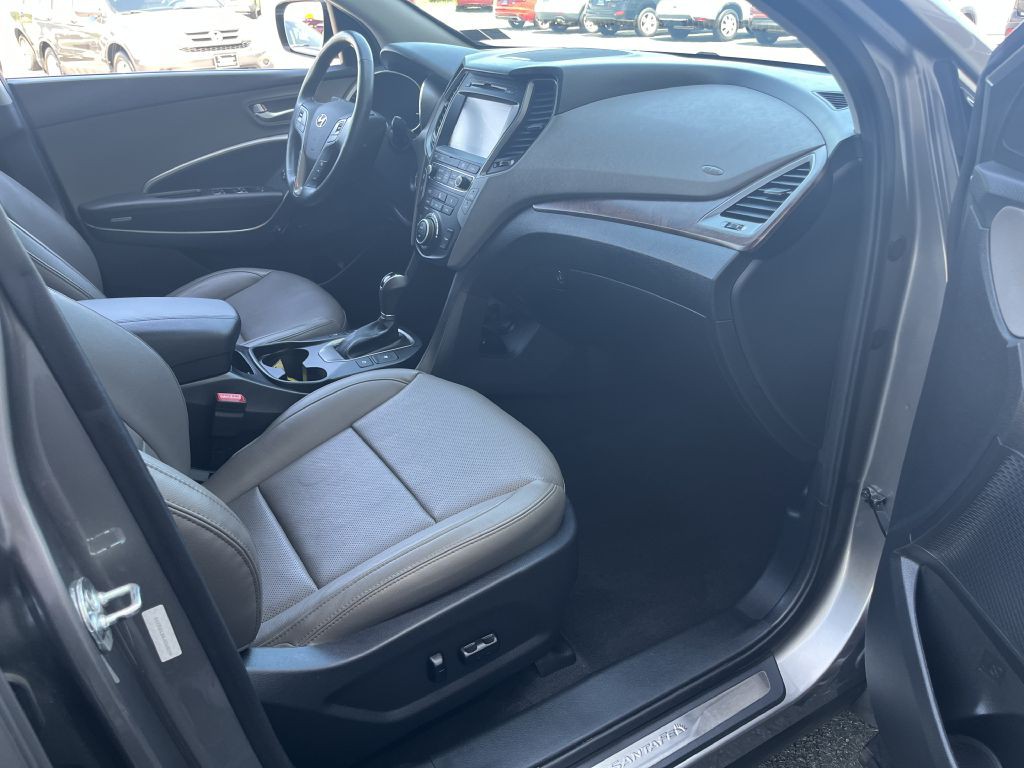 2018 Hyundai Santa Fe Image 41