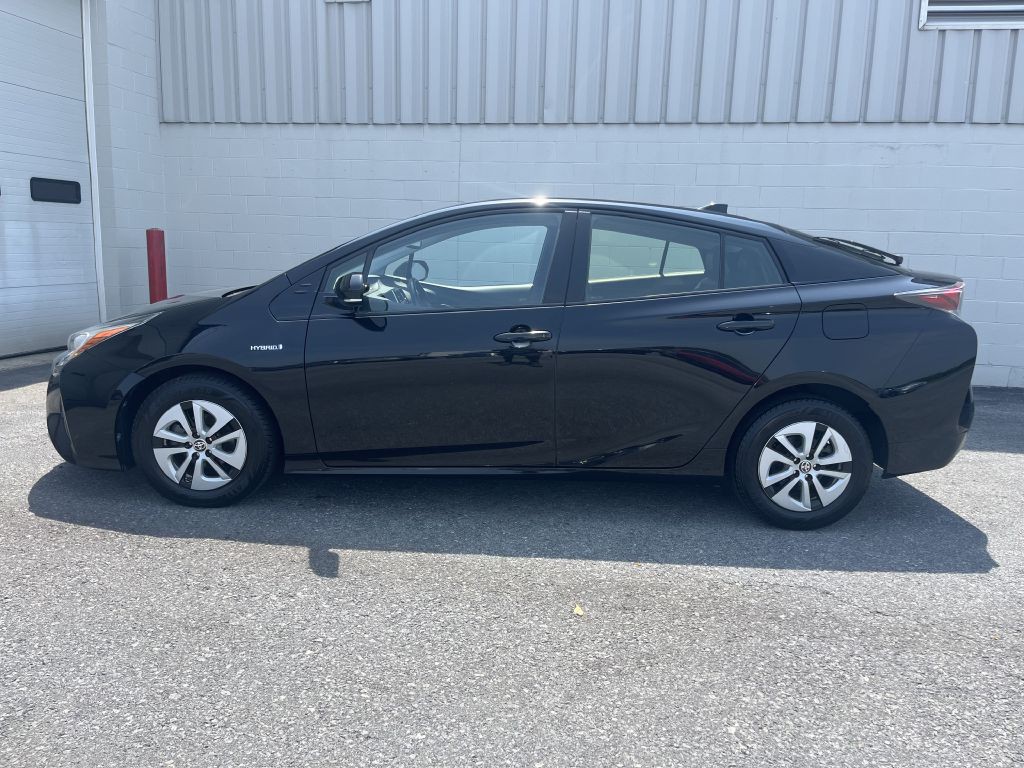 2016 Toyota Prius Image 6