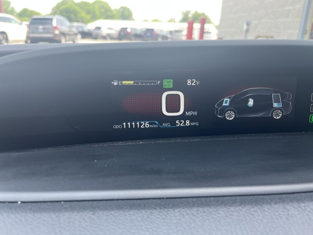 2016 Toyota Prius Image 9