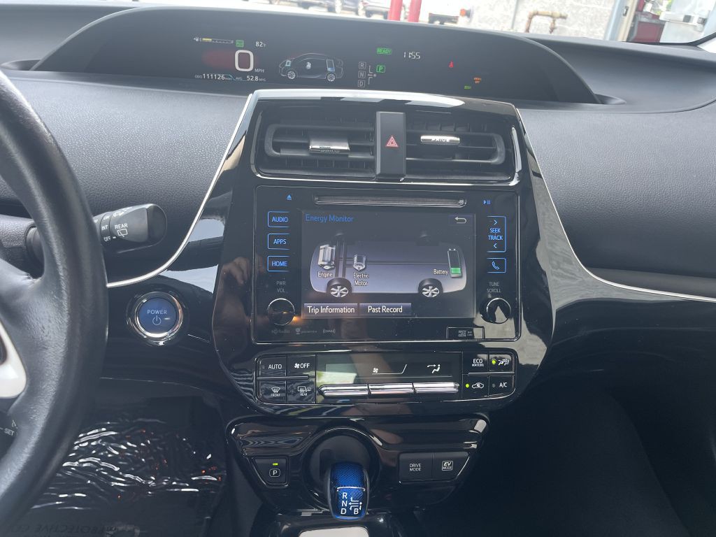 2016 Toyota Prius Image 10