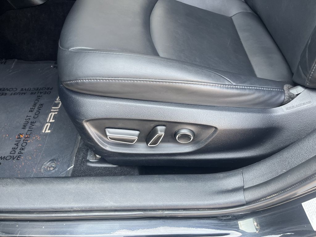 2016 Toyota Prius Image 20