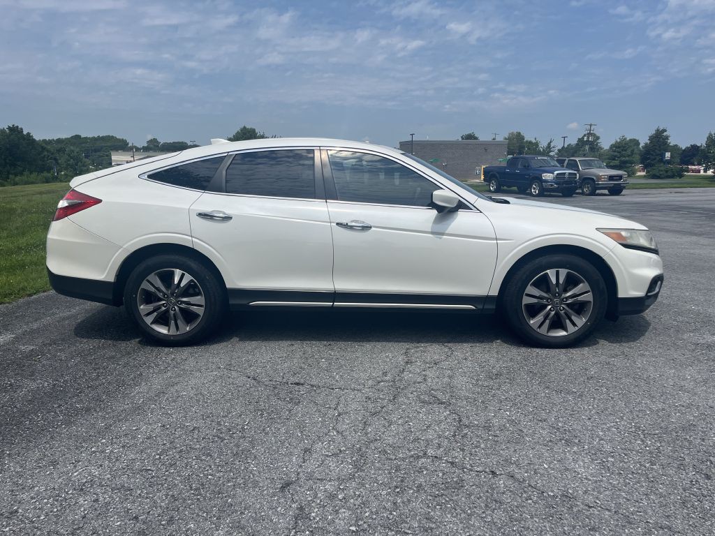2014 Honda Crosstour Image 2