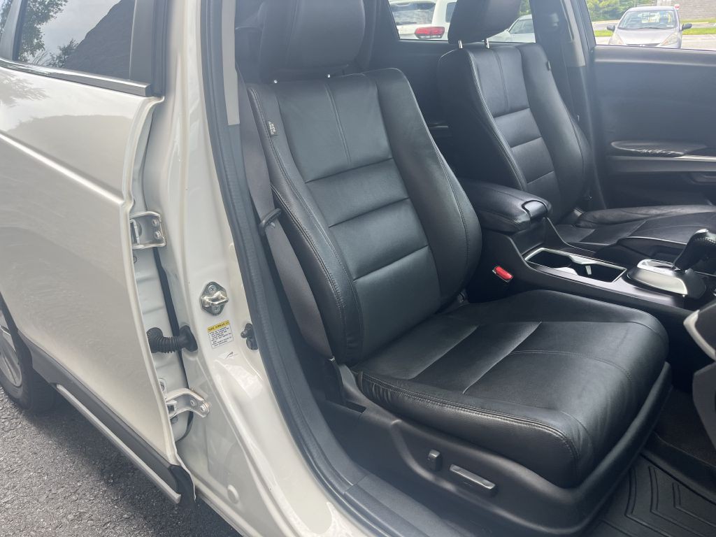 2014 Honda Crosstour Image 14
