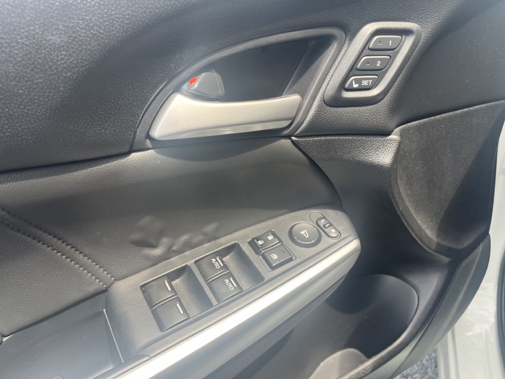2014 Honda Crosstour Image 20
