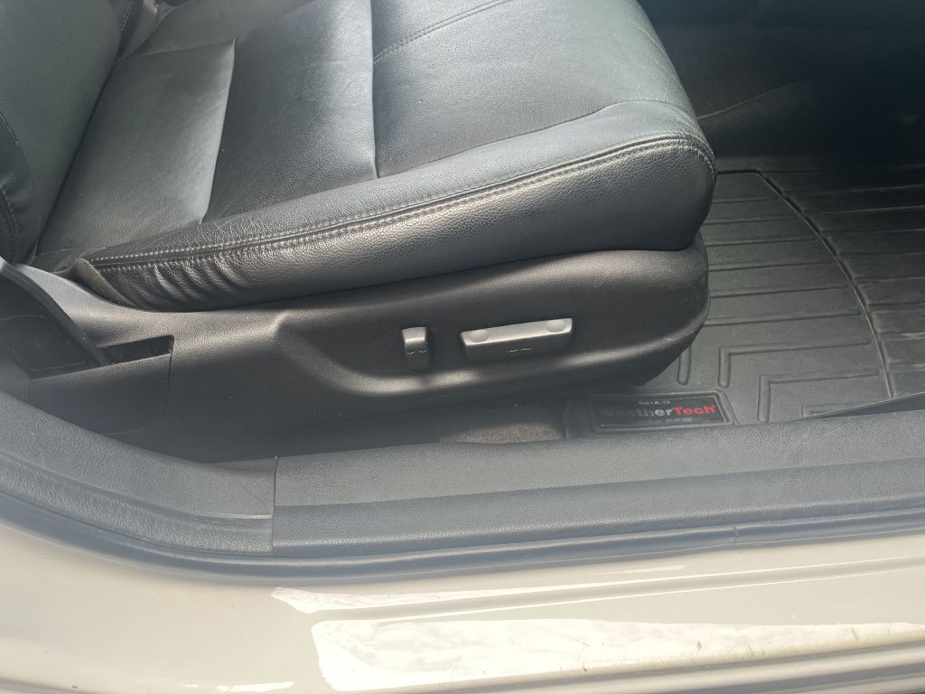 2014 Honda Crosstour Image 22