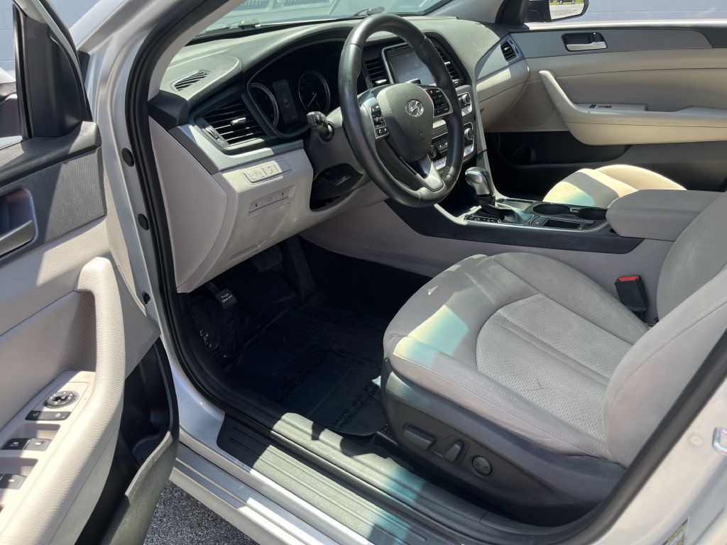 2018 Hyundai Sonata Image 12