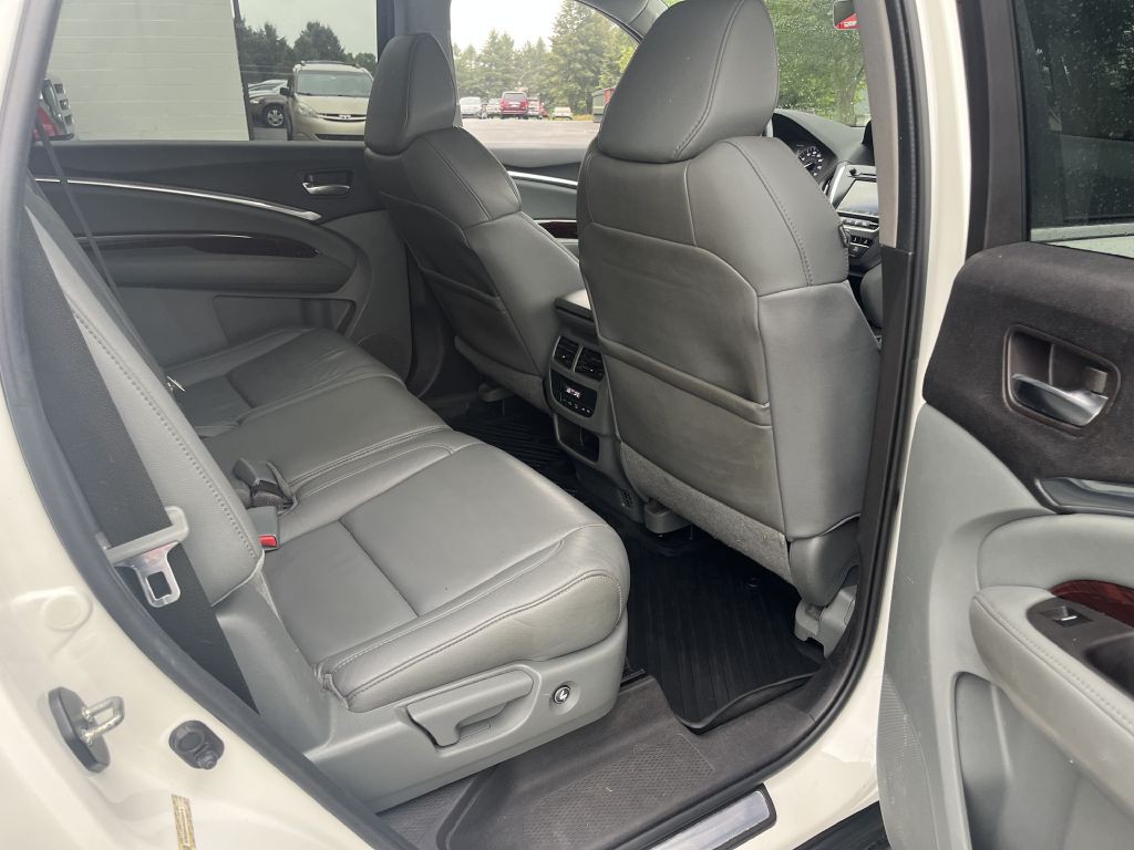 2016 Acura MDX Image 17