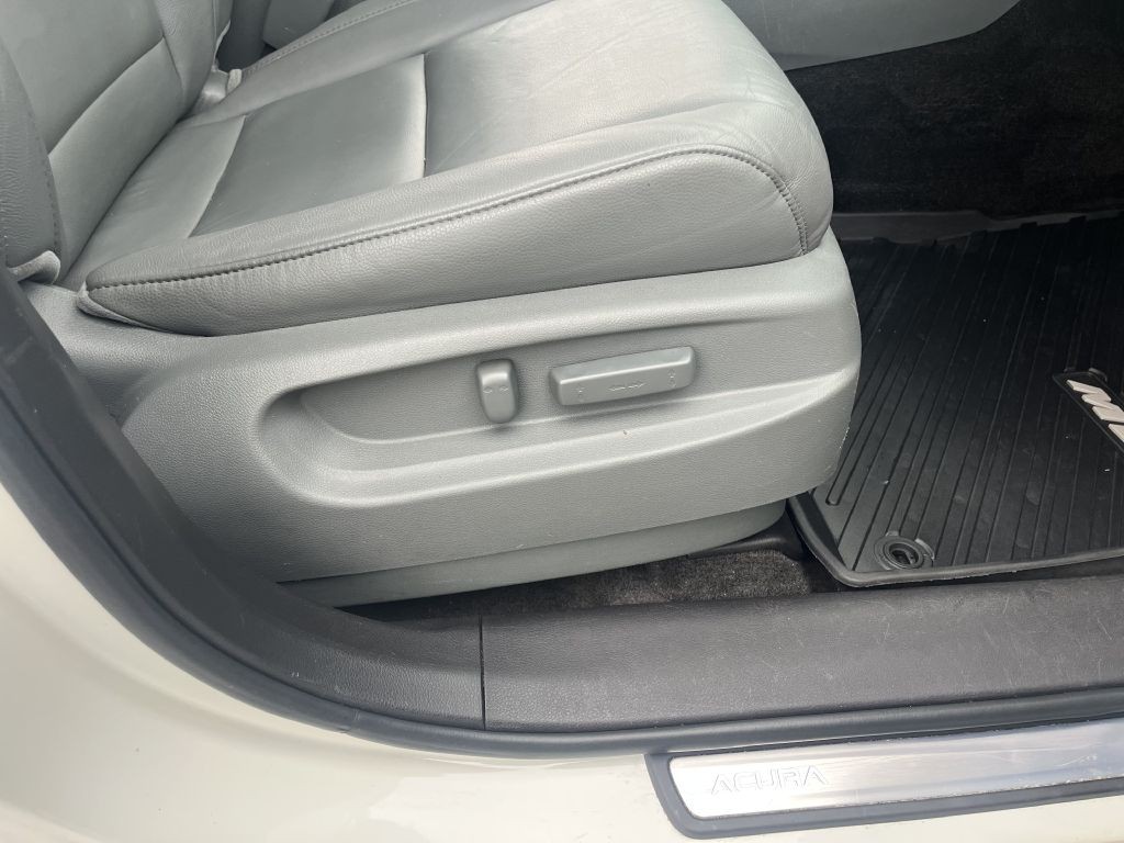 2016 Acura MDX Image 24