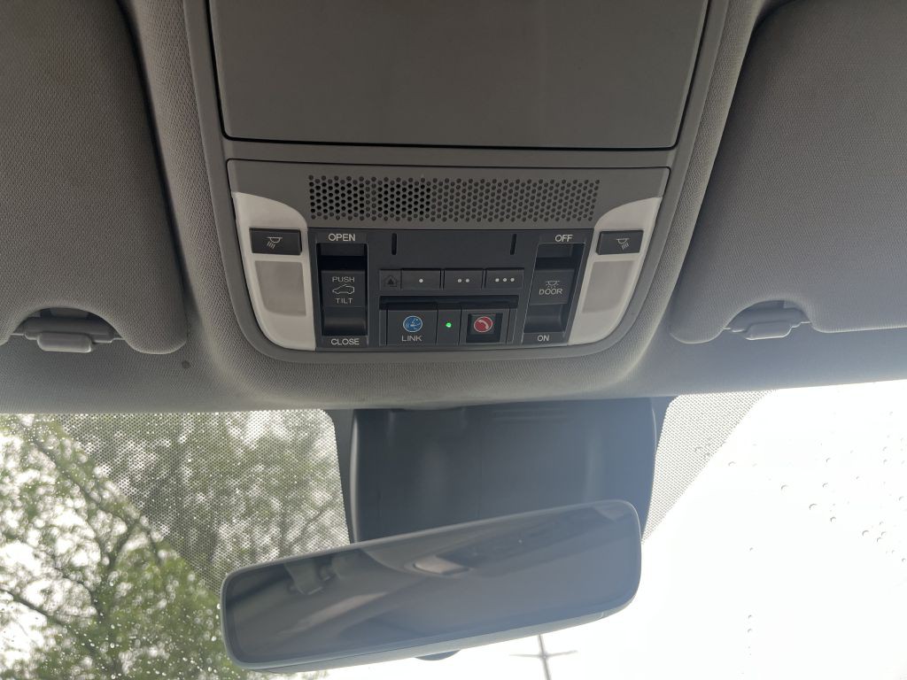 2016 Acura MDX Image 32