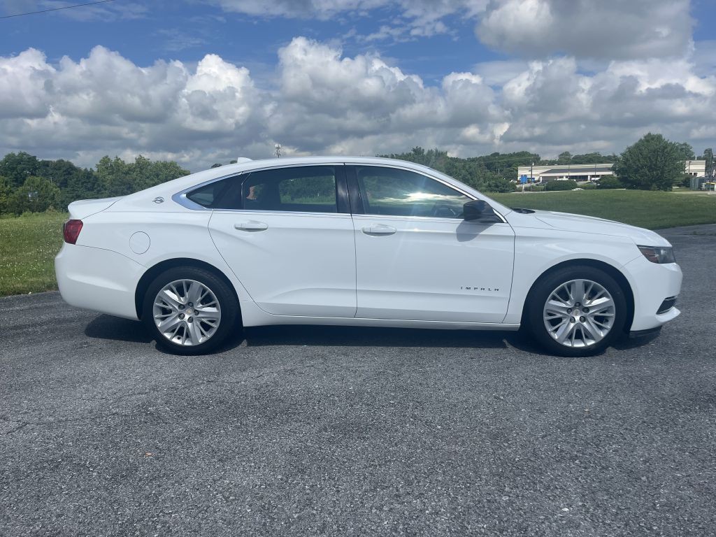 2014 Chevrolet Impala Image 2