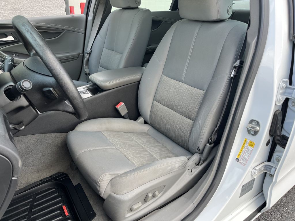 2014 Chevrolet Impala Image 11