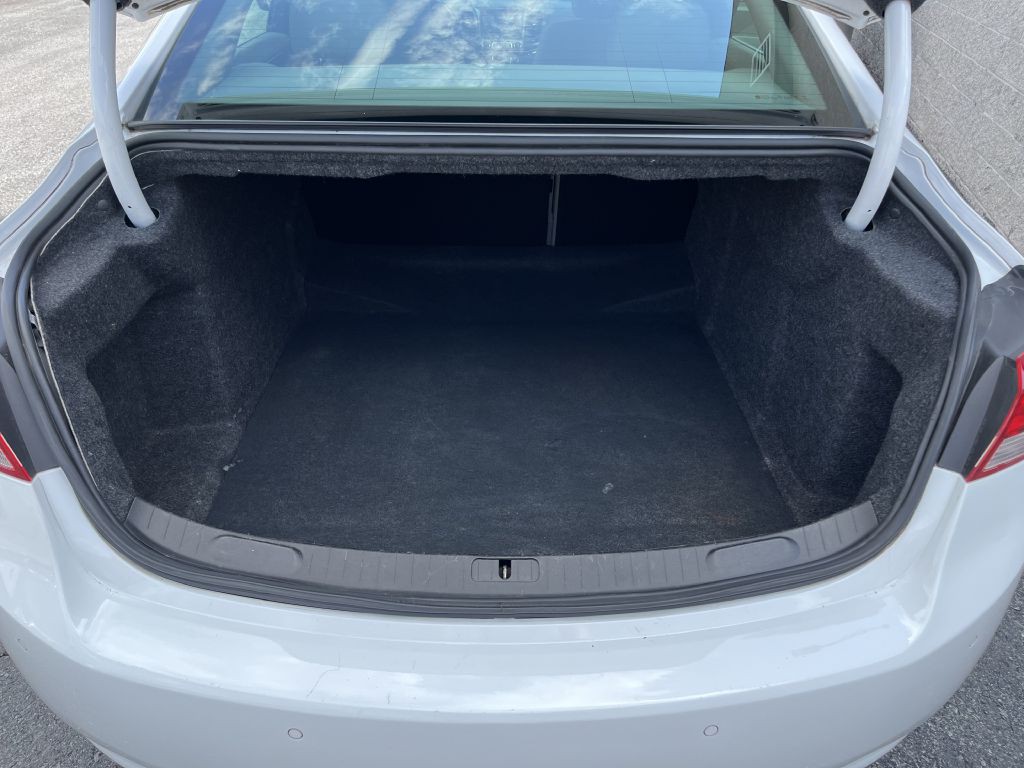 2014 Chevrolet Impala Image 17