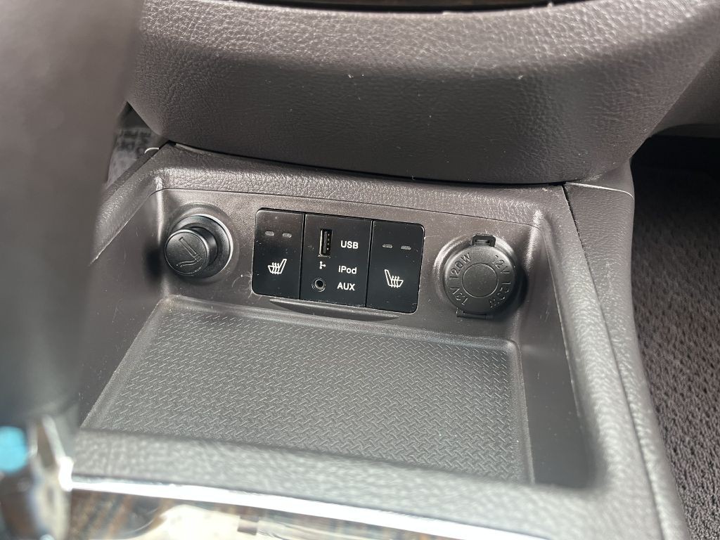 2011 Hyundai Santa Fe Image 21