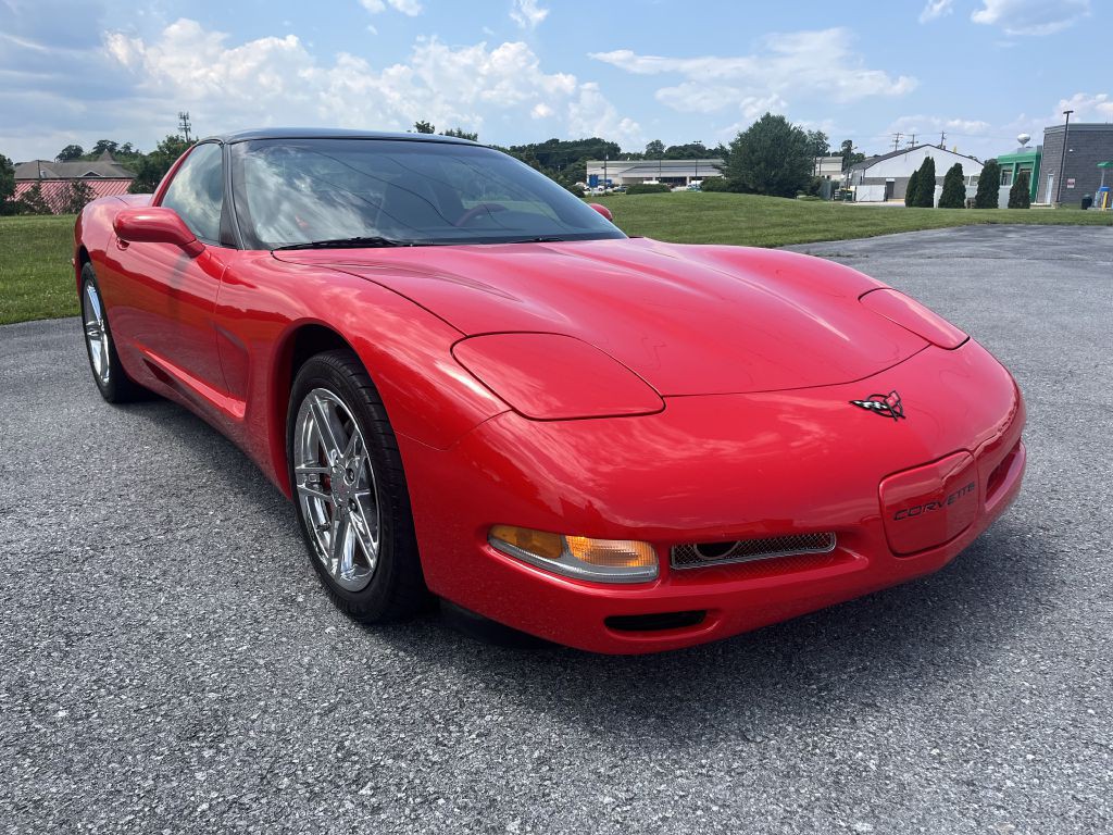 1998 Chevrolet Corvette Image 1