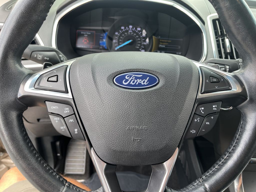 2020 Ford Edge Image 28