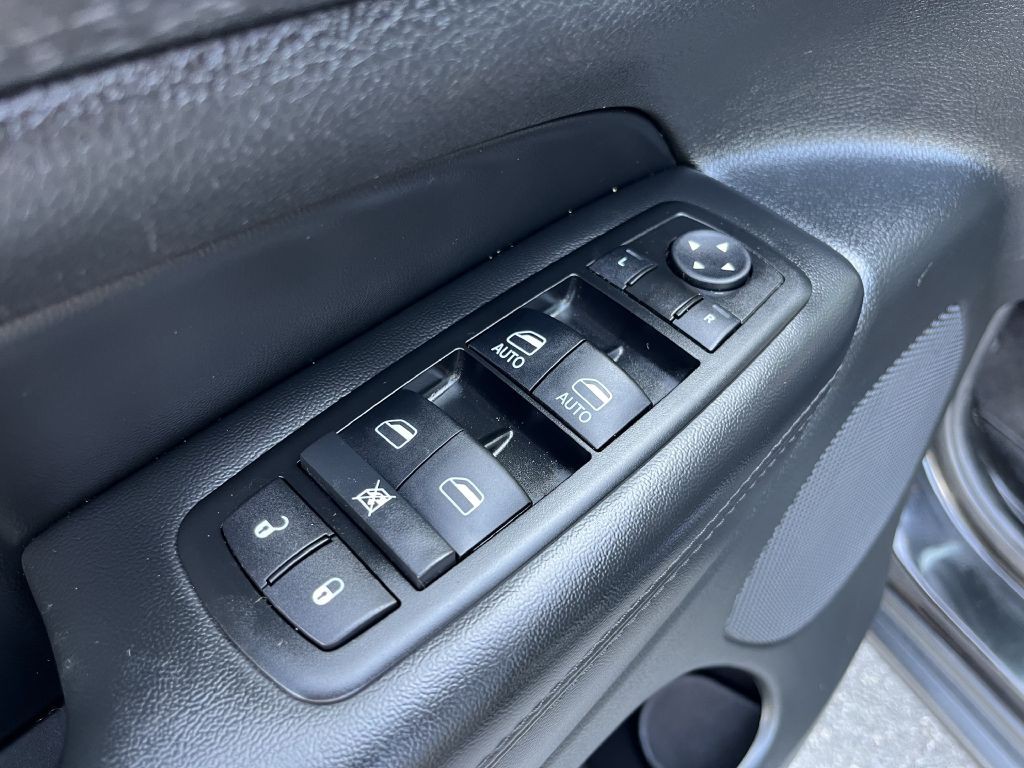 2015 Jeep Grand Cherokee Image 19