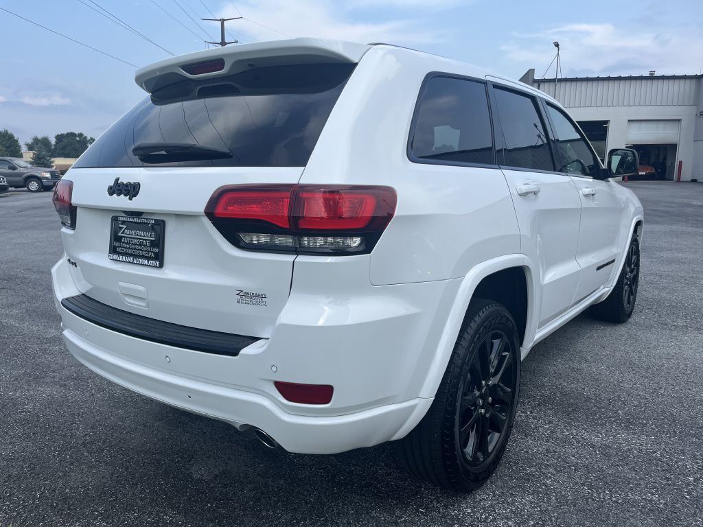 2018 Jeep Grand Cherokee Image 3