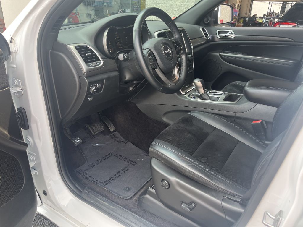 2018 Jeep Grand Cherokee Image 12