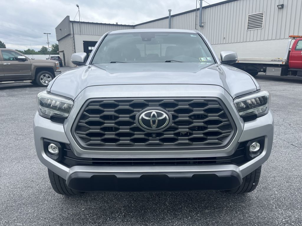 2020 Toyota Tacoma Image 8