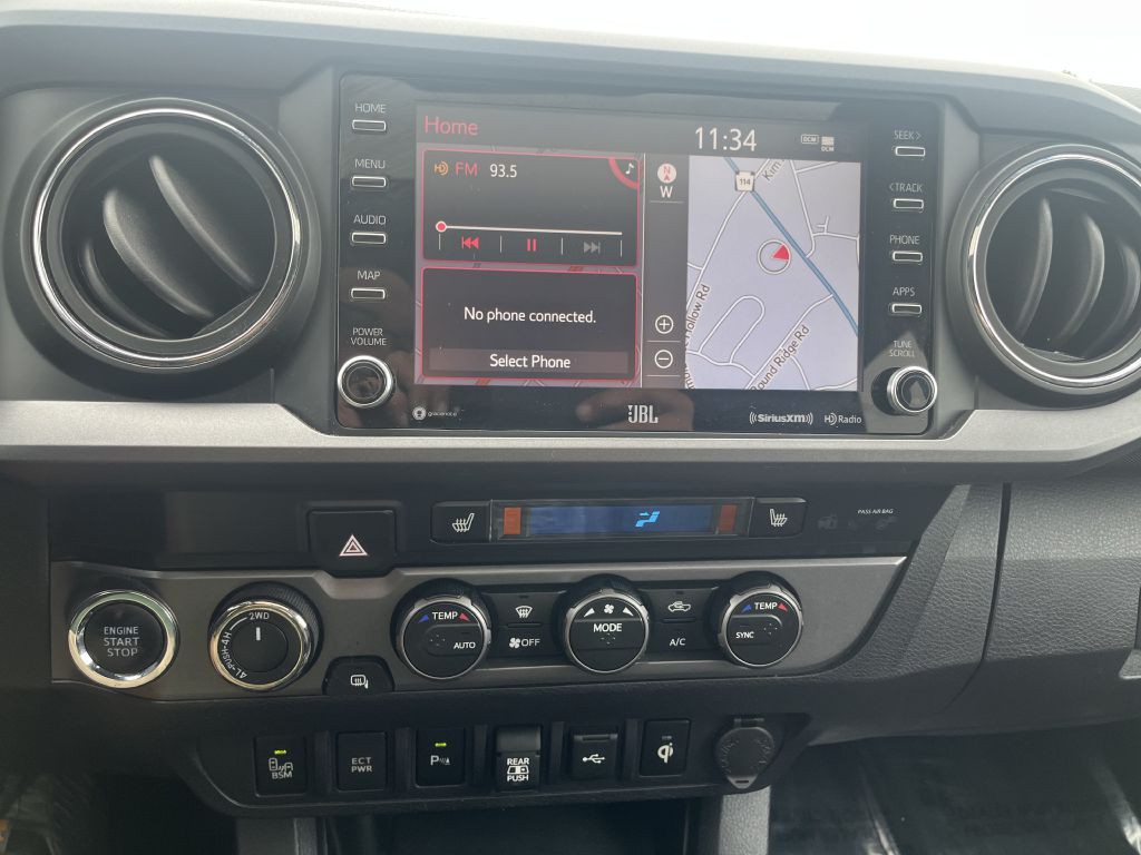 2020 Toyota Tacoma Image 10