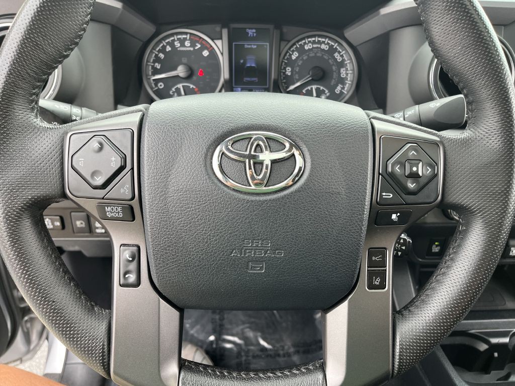 2020 Toyota Tacoma Image 26