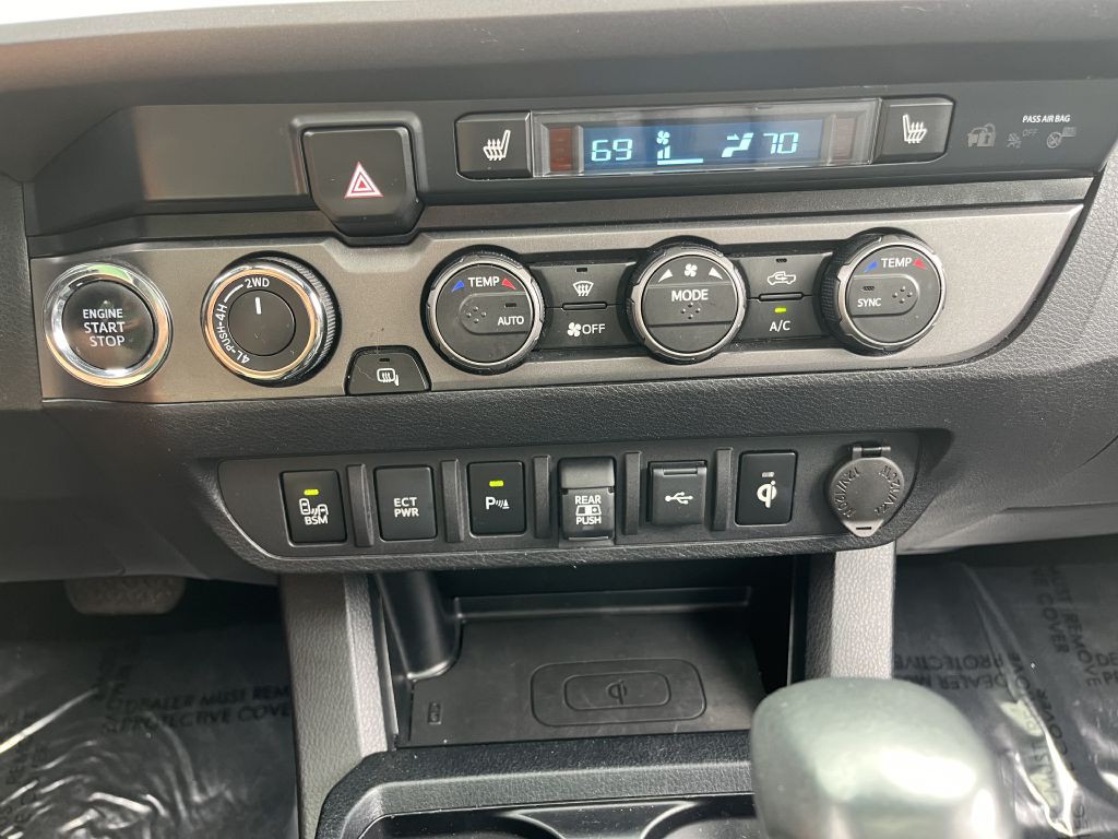 2020 Toyota Tacoma Image 29