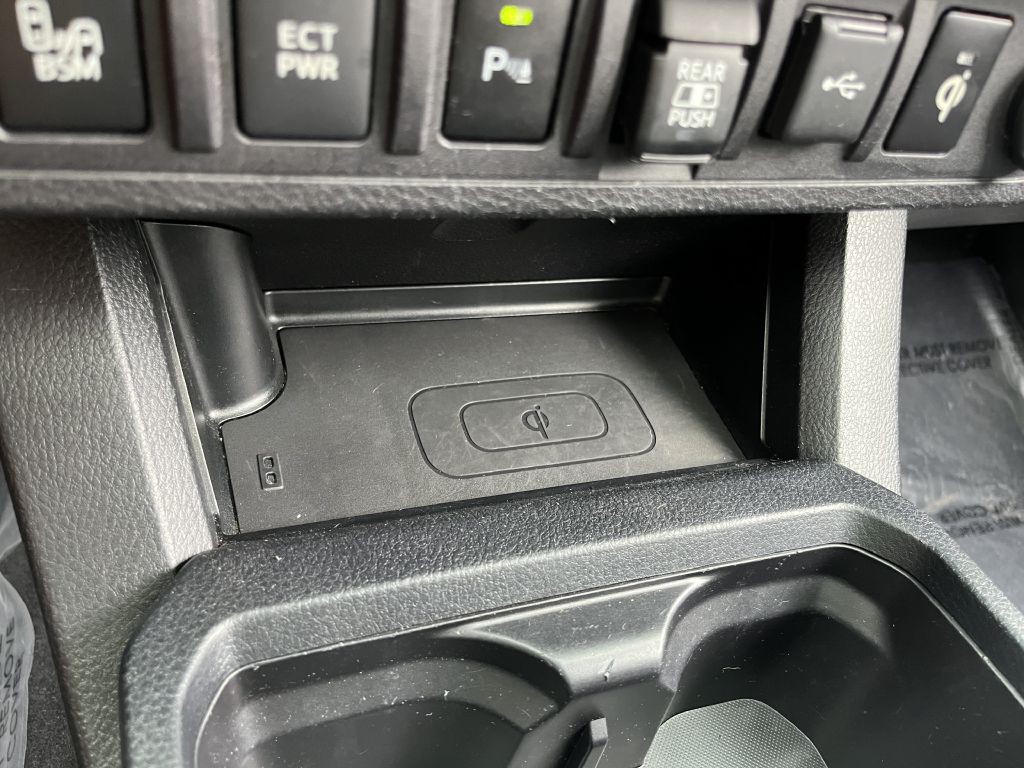 2020 Toyota Tacoma Image 30