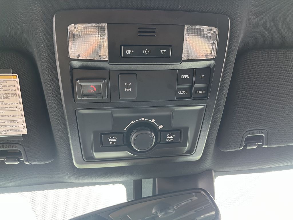2020 Toyota Tacoma Image 32
