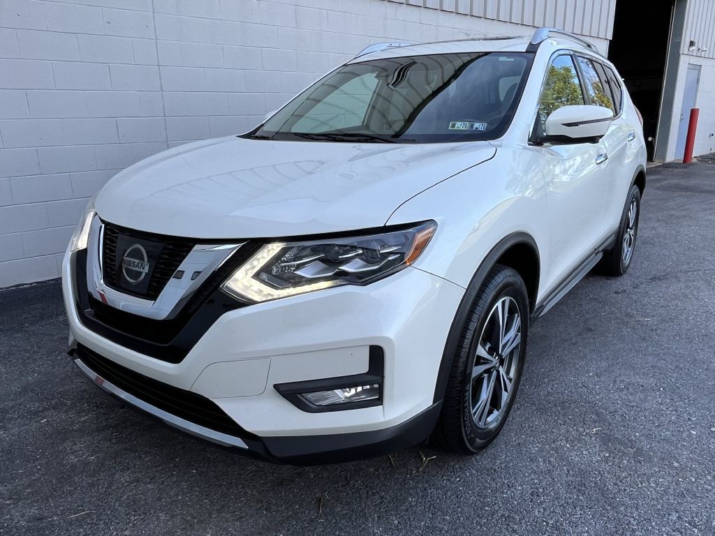 2017 Nissan Rogue Image 8