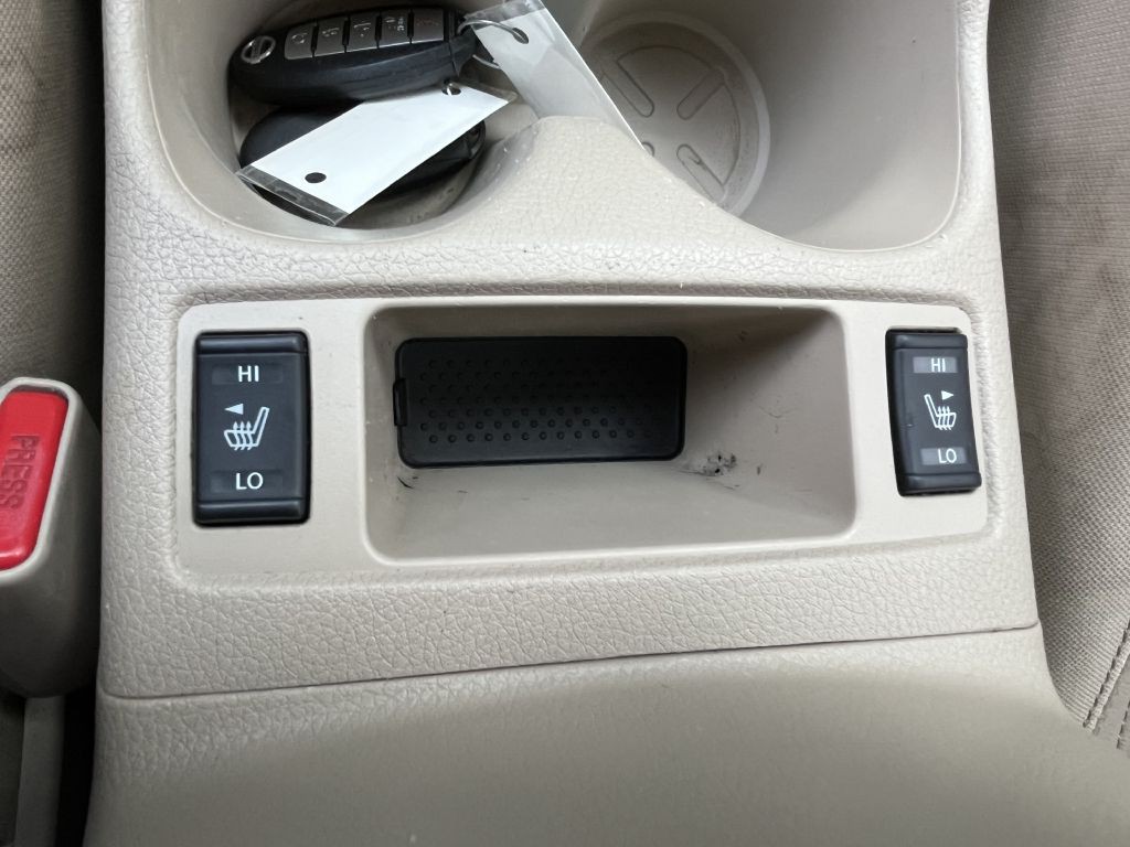2017 Nissan Rogue Image 29