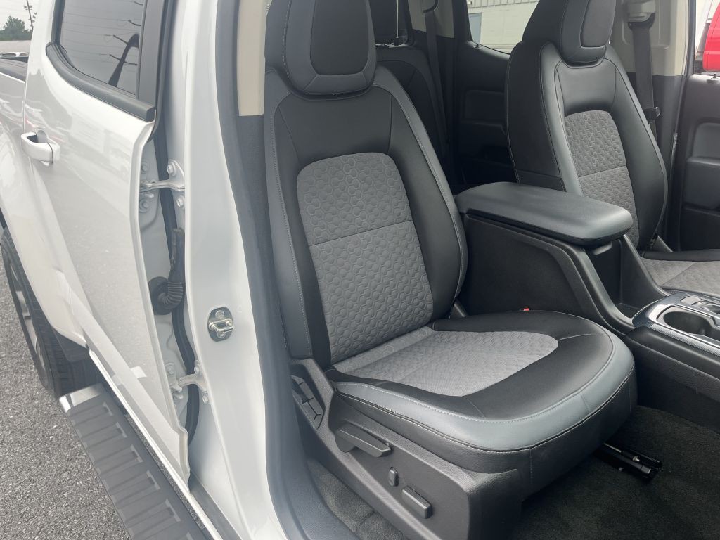 2016 Chevrolet Colorado Image 13