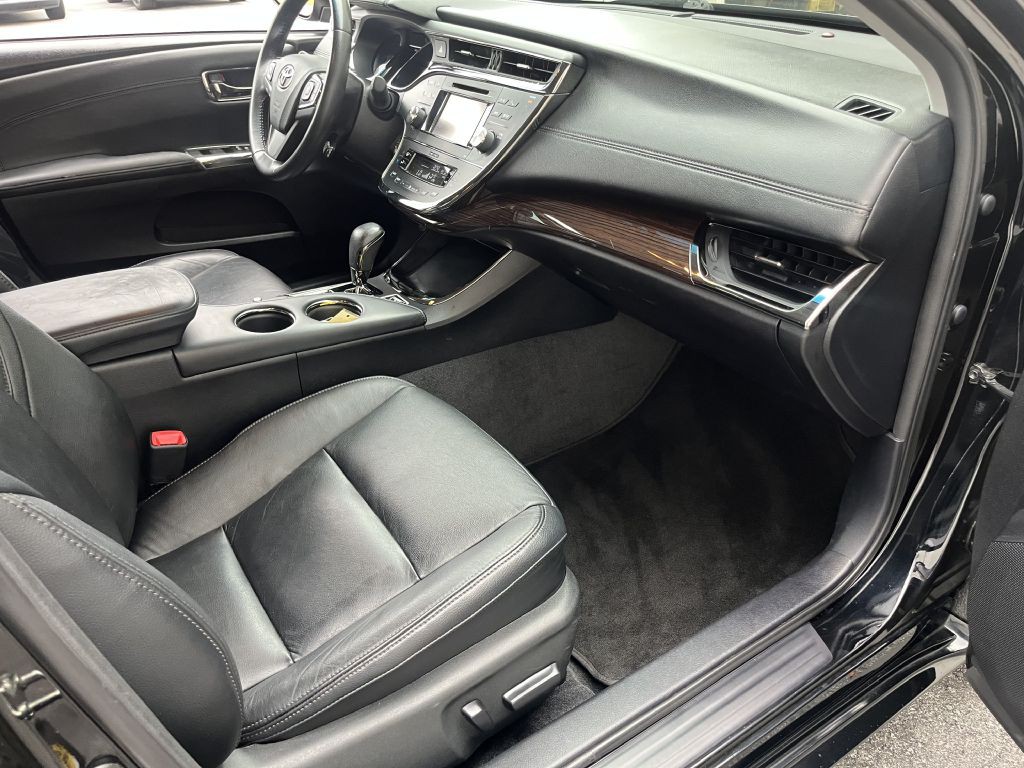 2013 Toyota Avalon Image 14