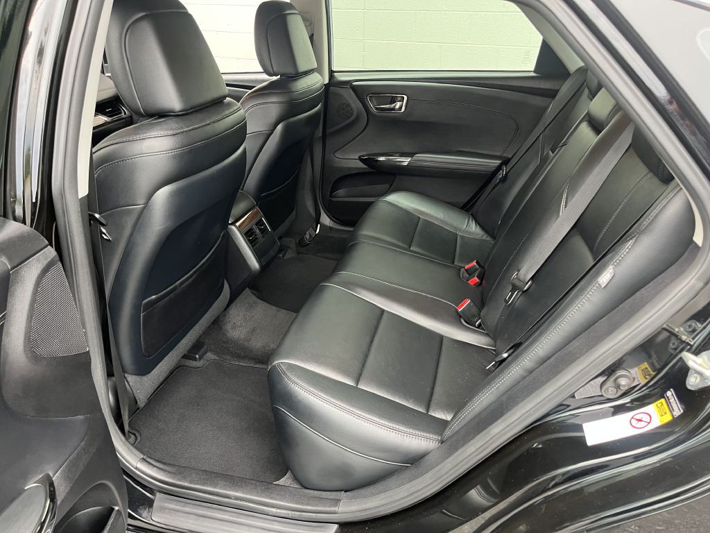 2013 Toyota Avalon Image 15