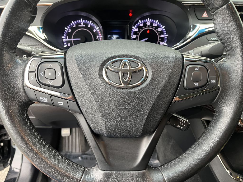2013 Toyota Avalon Image 22