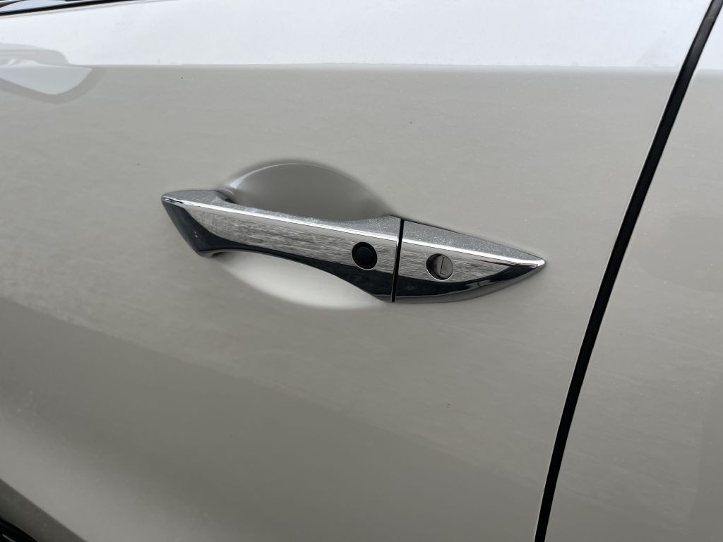 2018 Acura MDX Image 22