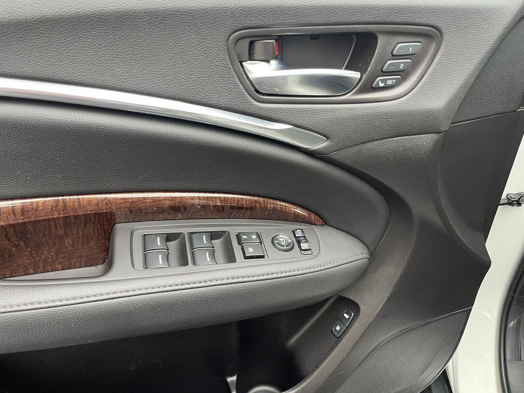 2018 Acura MDX Image 24