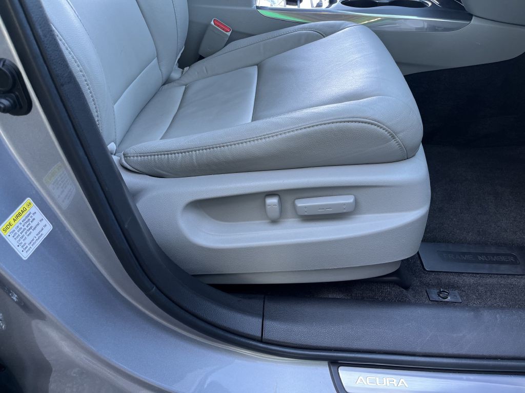 2016 Acura MDX Image 22