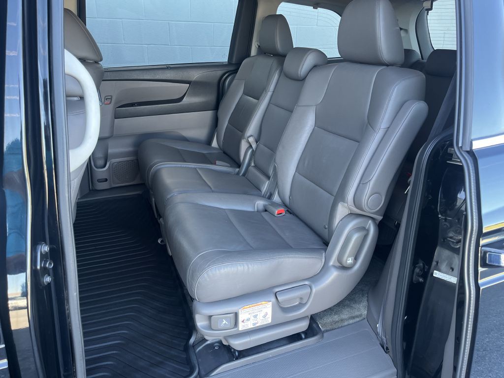 2016 Honda Odyssey Image 14