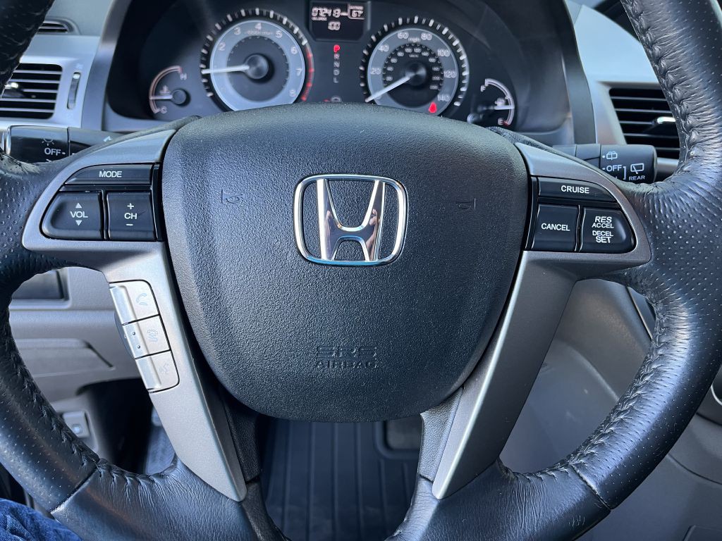 2016 Honda Odyssey Image 24