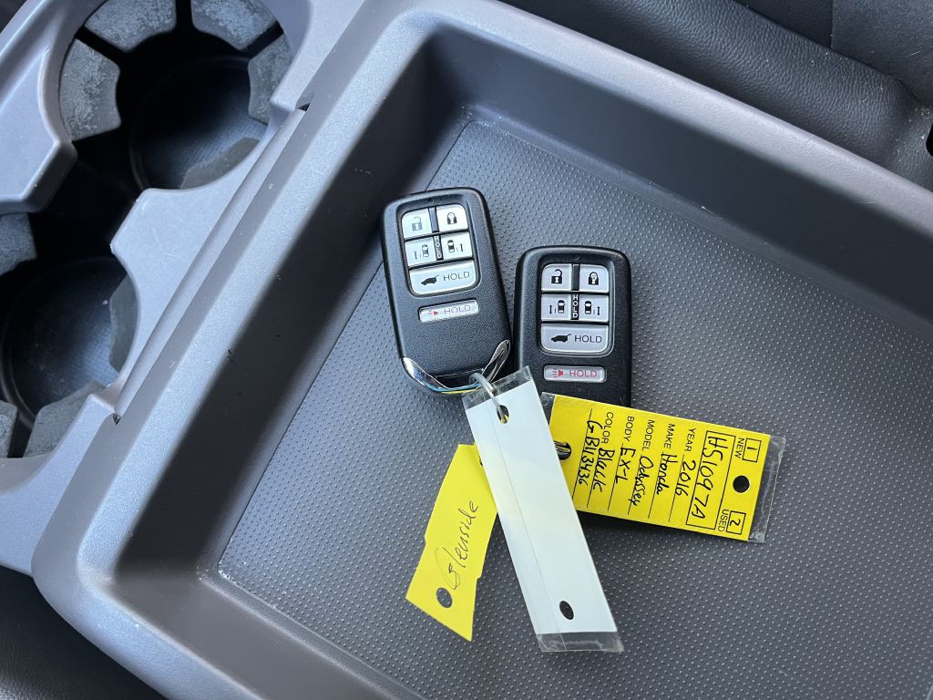 2016 Honda Odyssey Image 30