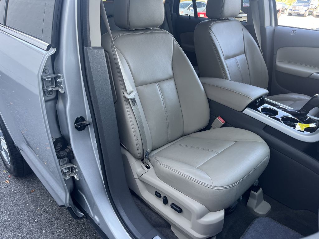 2013 Ford Edge Image 13