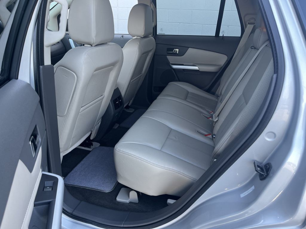 2013 Ford Edge Image 14